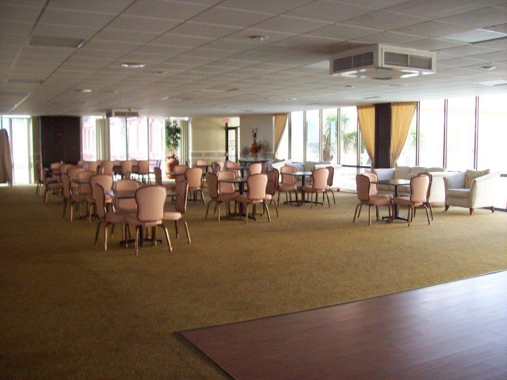 EL MATADOR CONDO - Residential