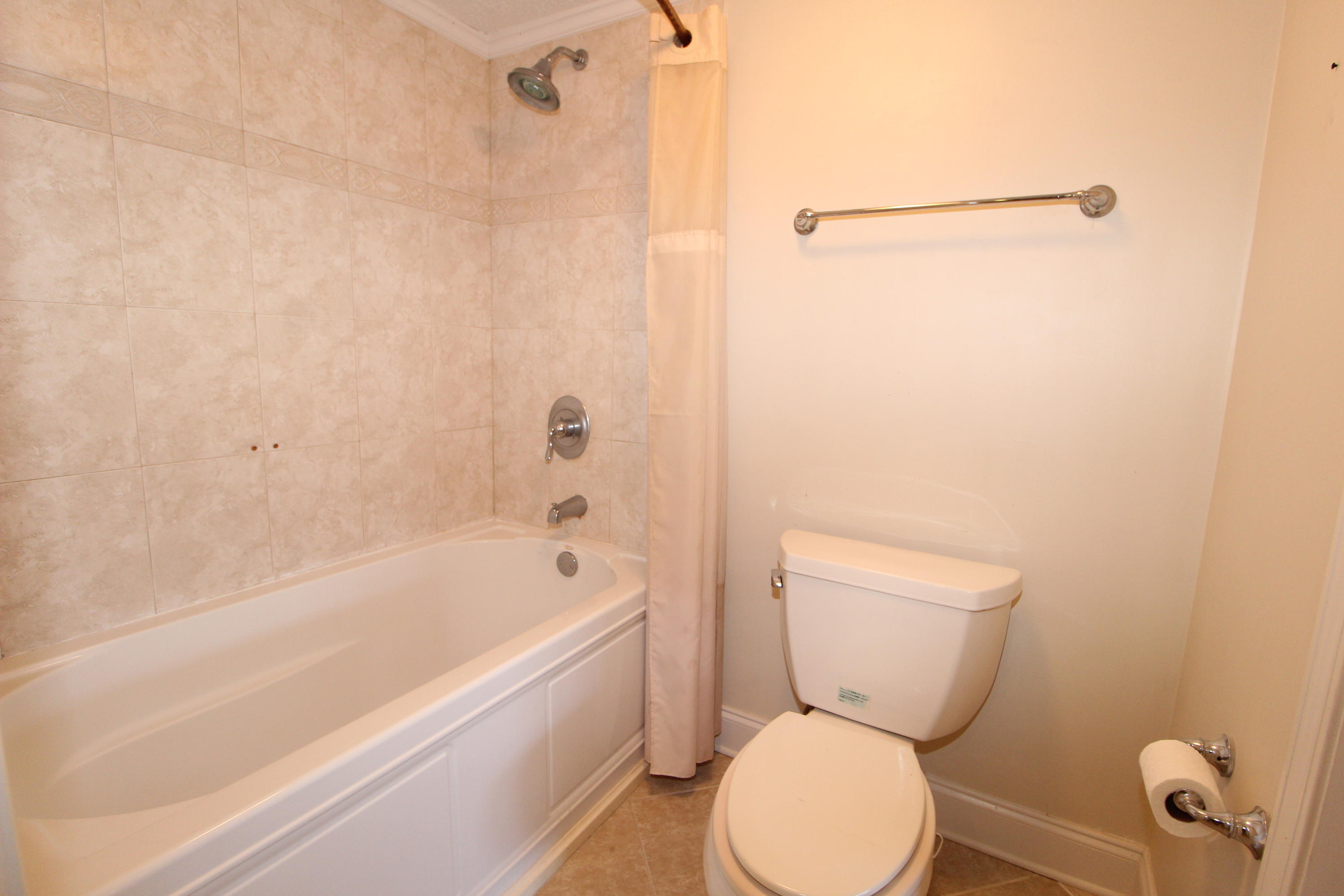 EL MATADOR CONDO - Residential