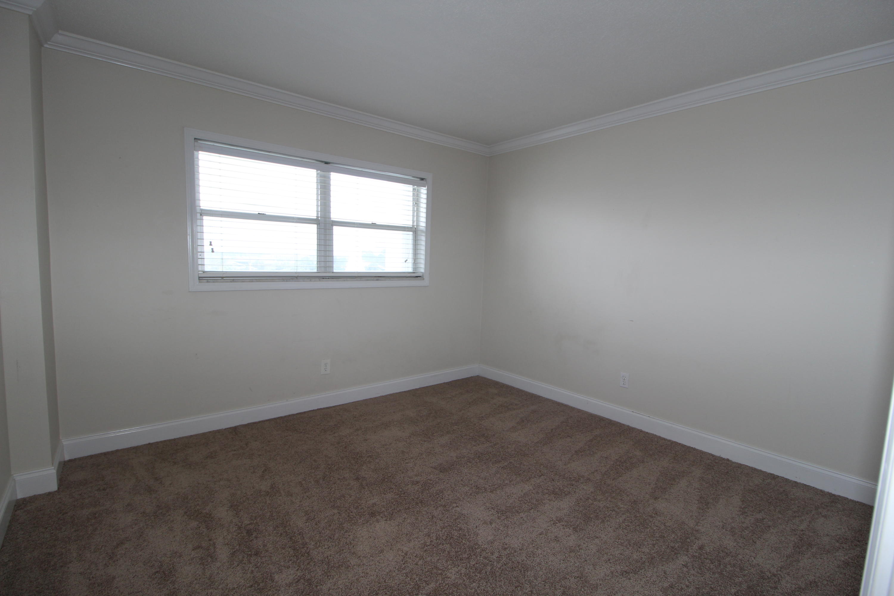 EL MATADOR CONDO - Residential