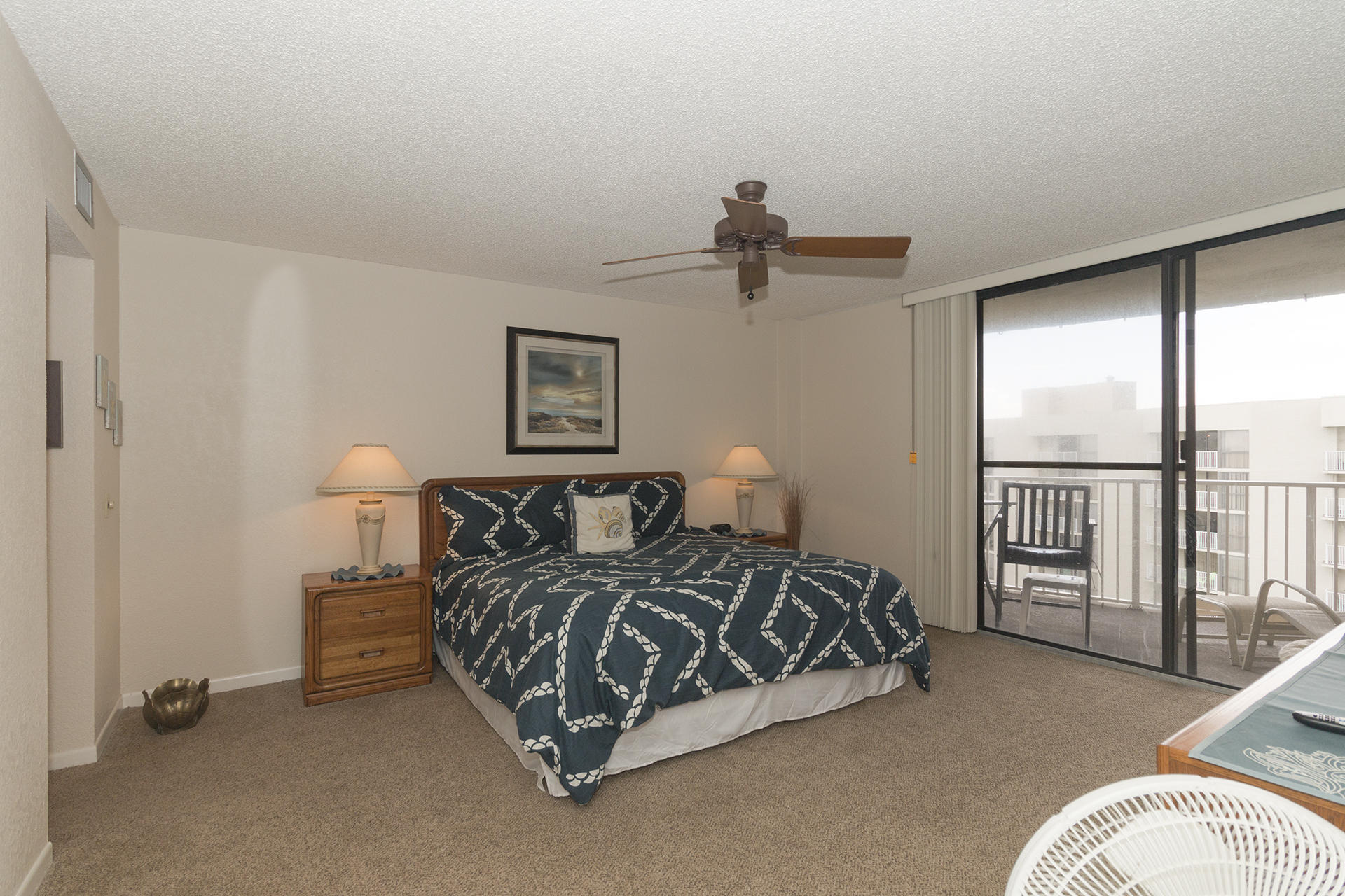 MAINSAIL CONDO PH 1 - Residential