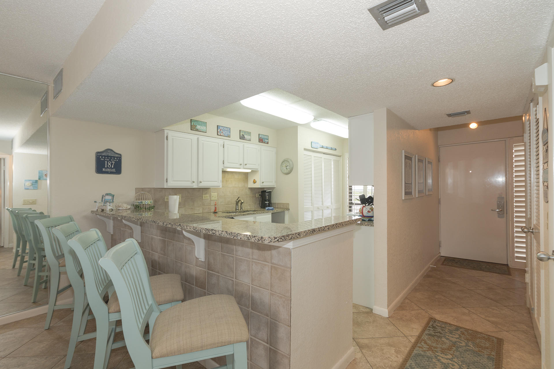 MAINSAIL CONDO PH 1 - Residential