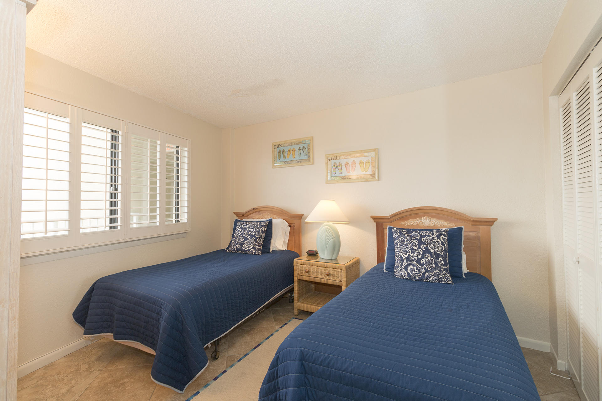 MAINSAIL CONDO PH 1 - Residential