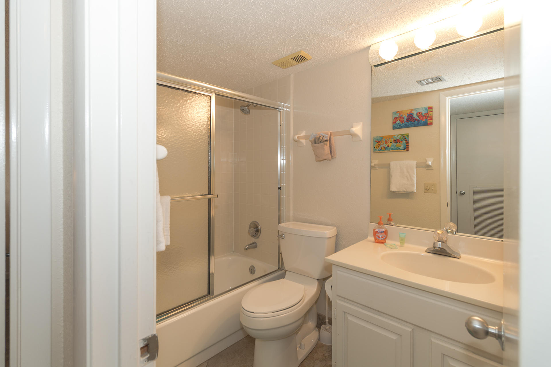 MAINSAIL CONDO PH 1 - Residential