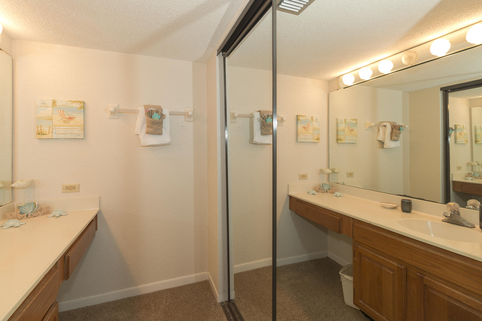 MAINSAIL CONDO PH 1 - Residential