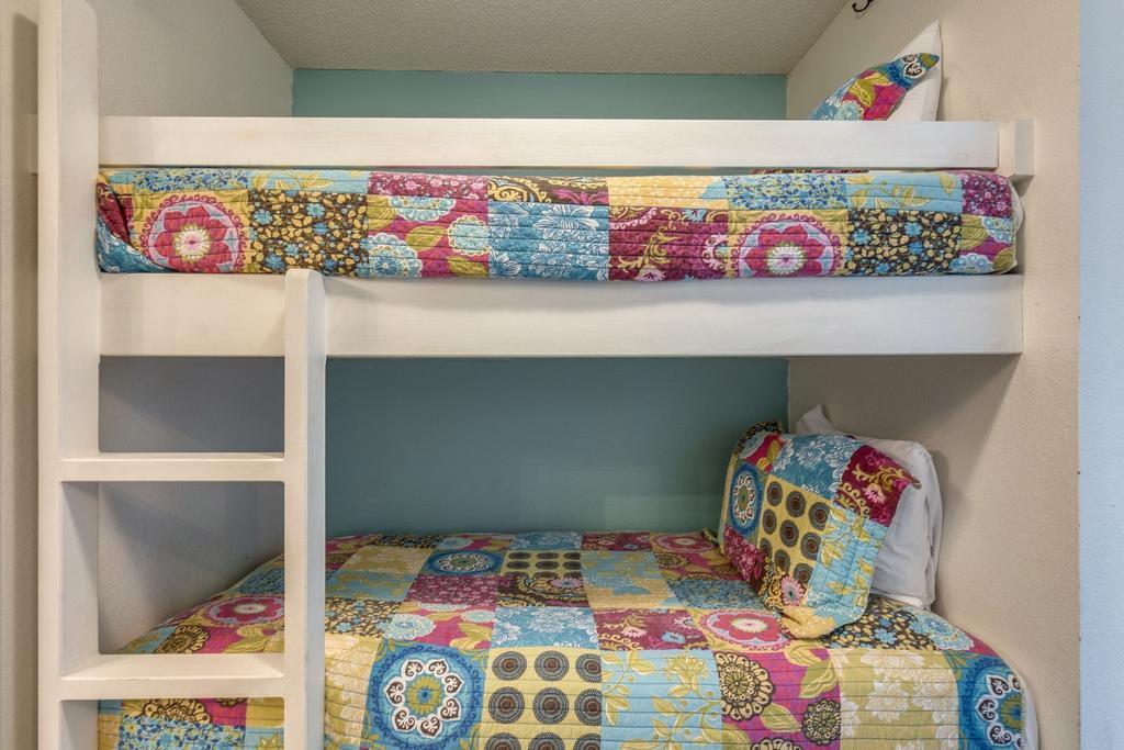 GULF PLACE CABANAS CONDO - Residential