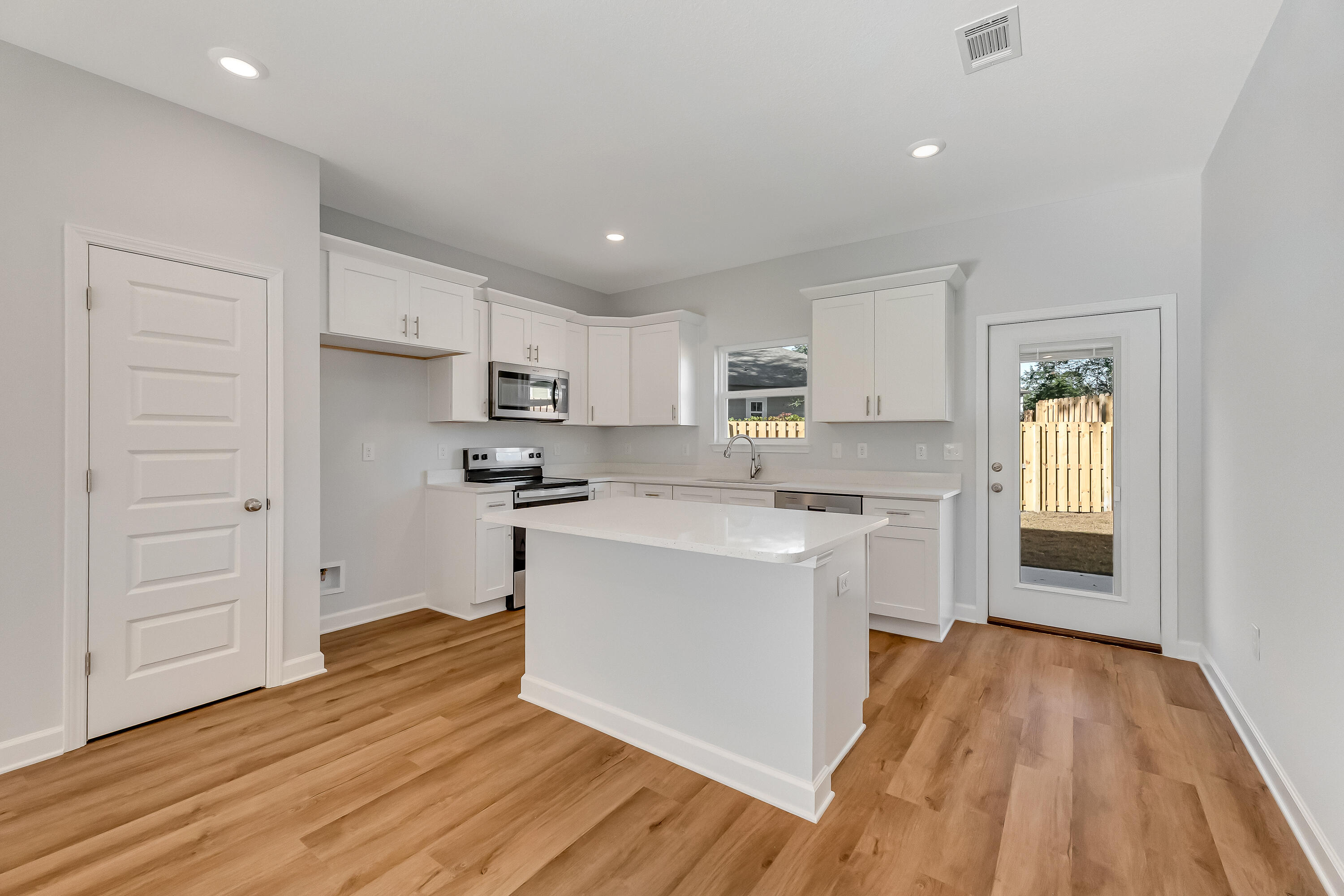 Live Oak Cottages - Residential