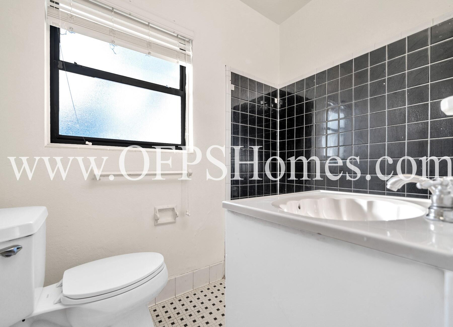 MEIGS S/D - Residential Lease