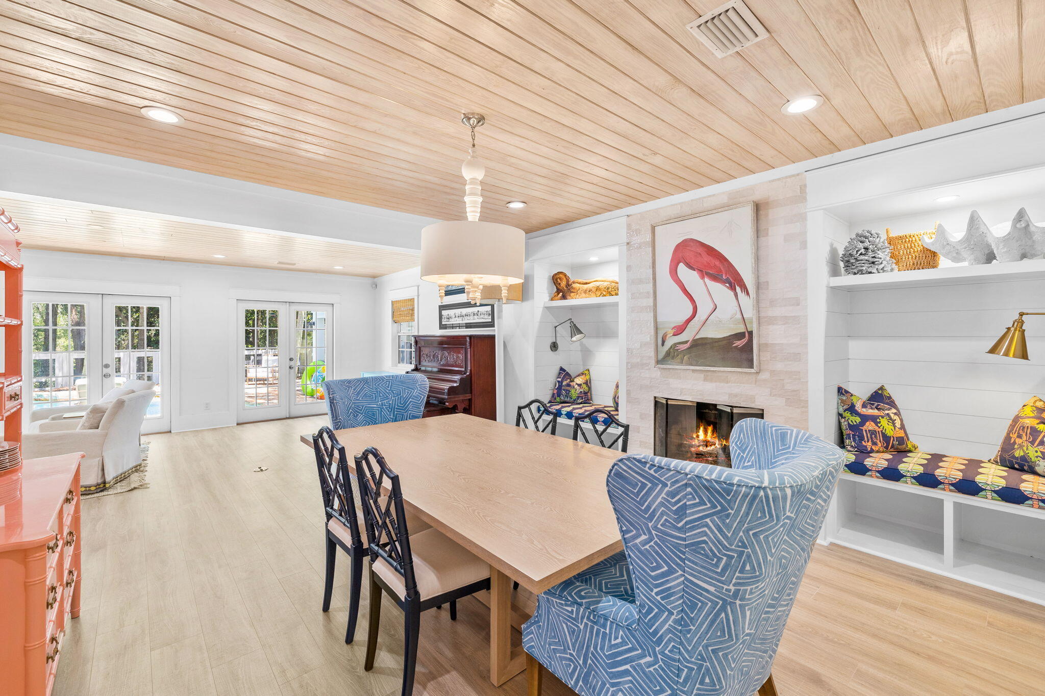 SEAGROVE SHORES 4TH ADD - Residential