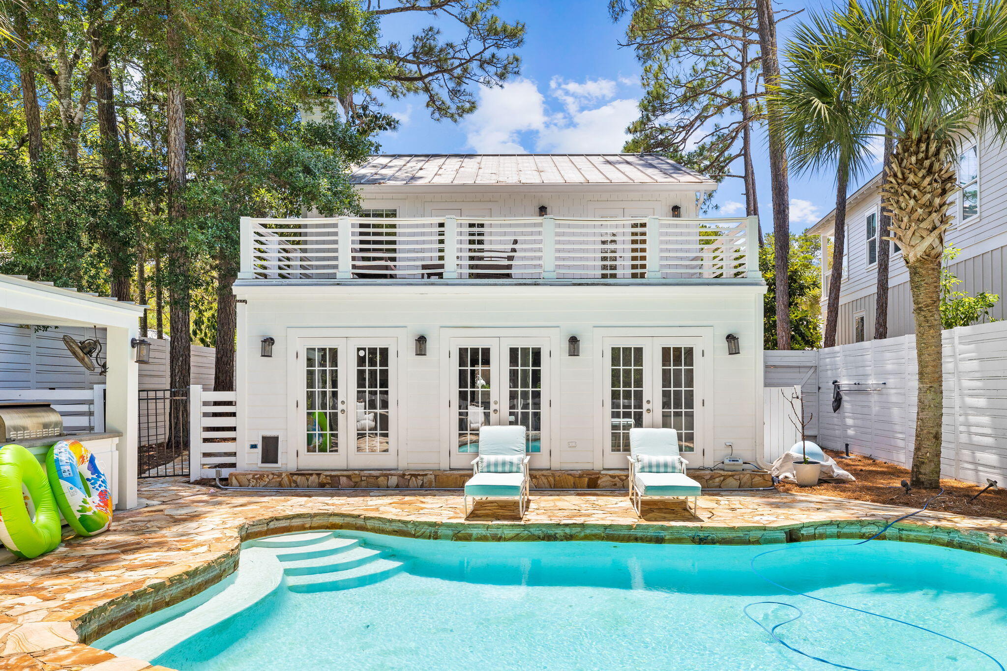 SEAGROVE SHORES 4TH ADD - Residential
