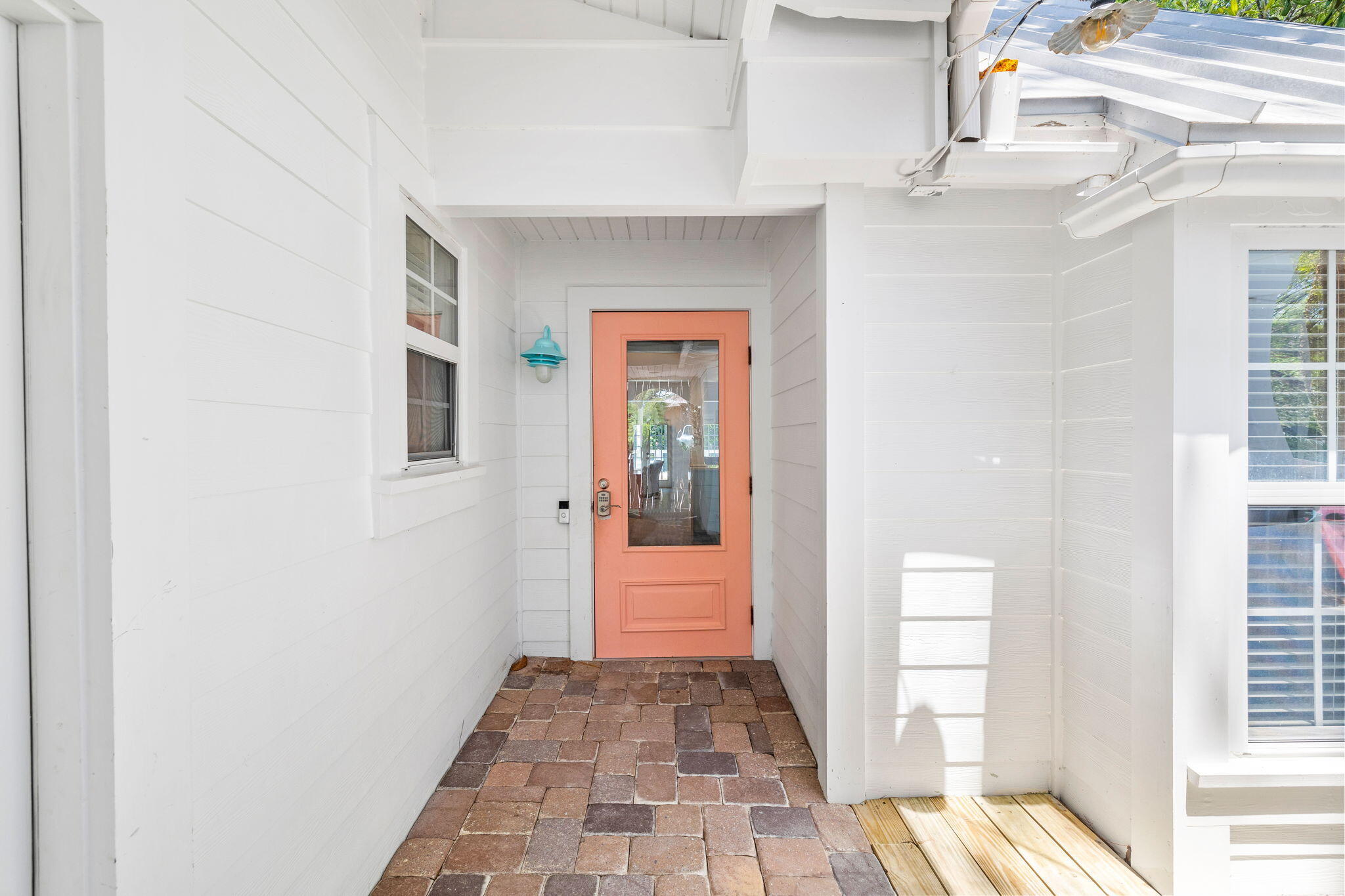 SEAGROVE SHORES 4TH ADD - Residential