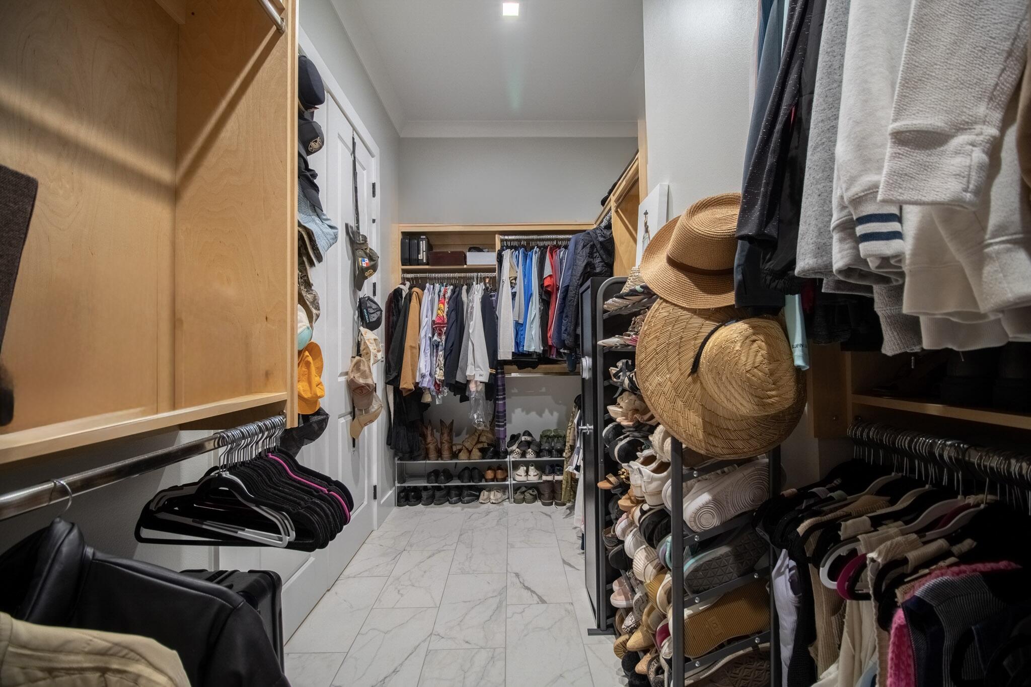 DEER MOSS CREEK - Residential Lease