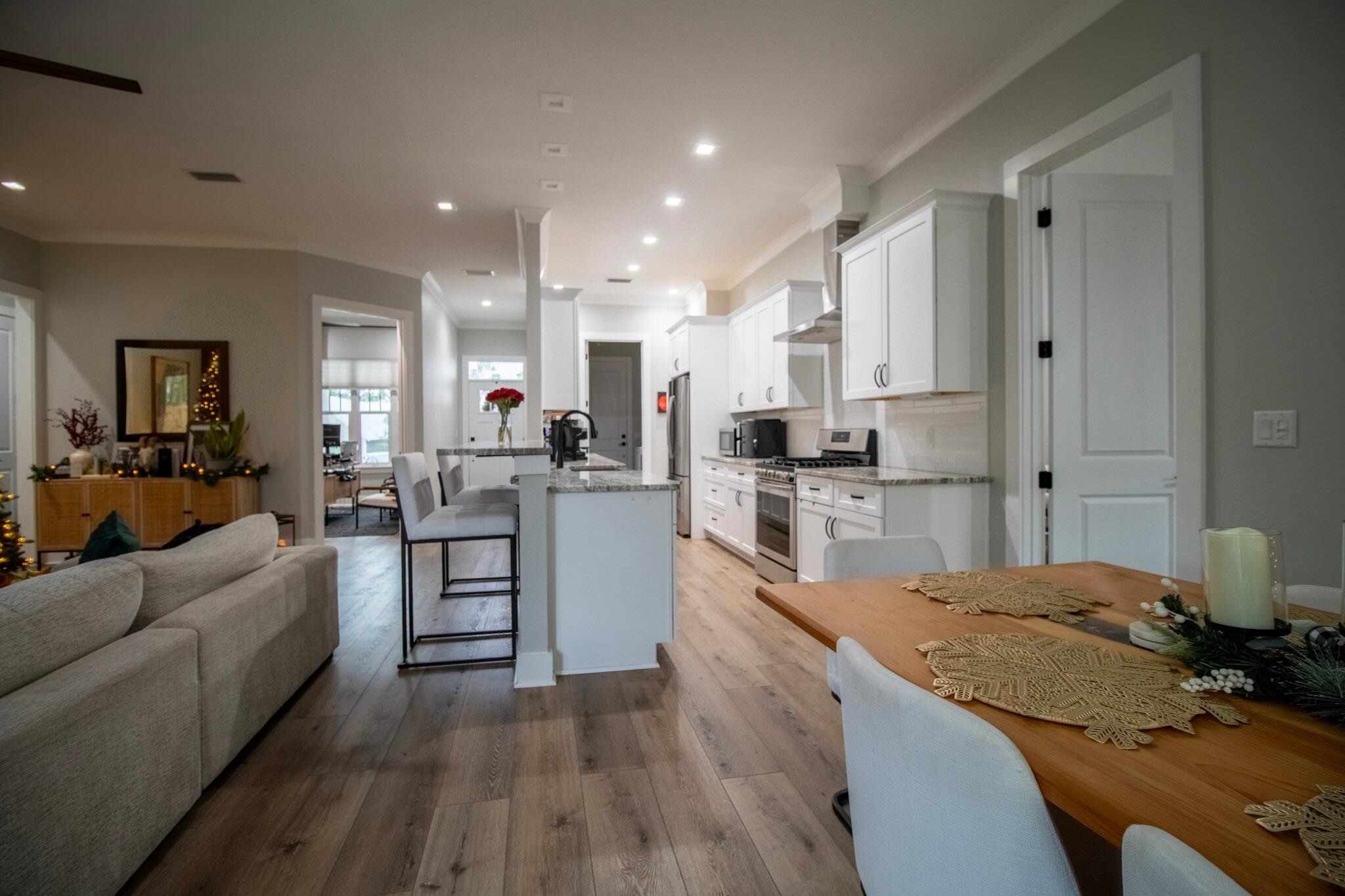 DEER MOSS CREEK - Residential Lease