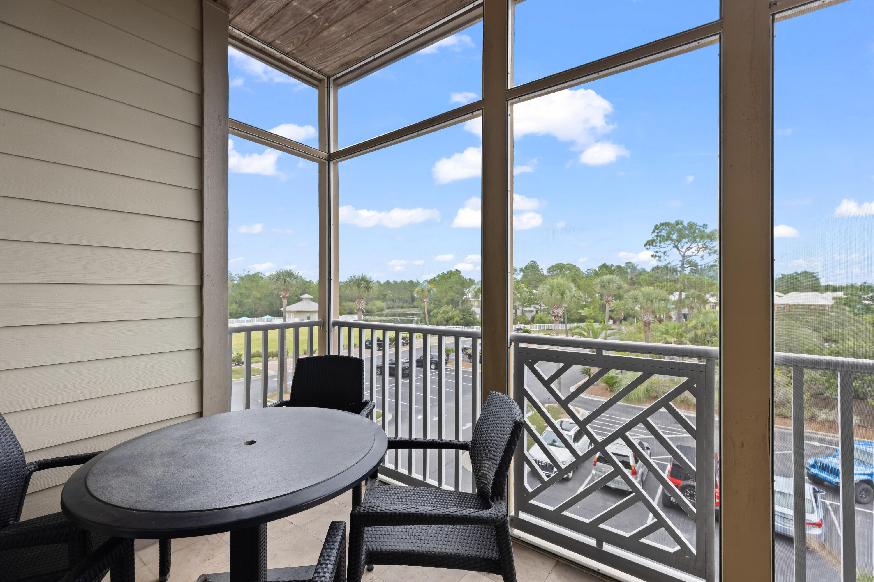 SEAGROVE HIGHLANDS - Residential