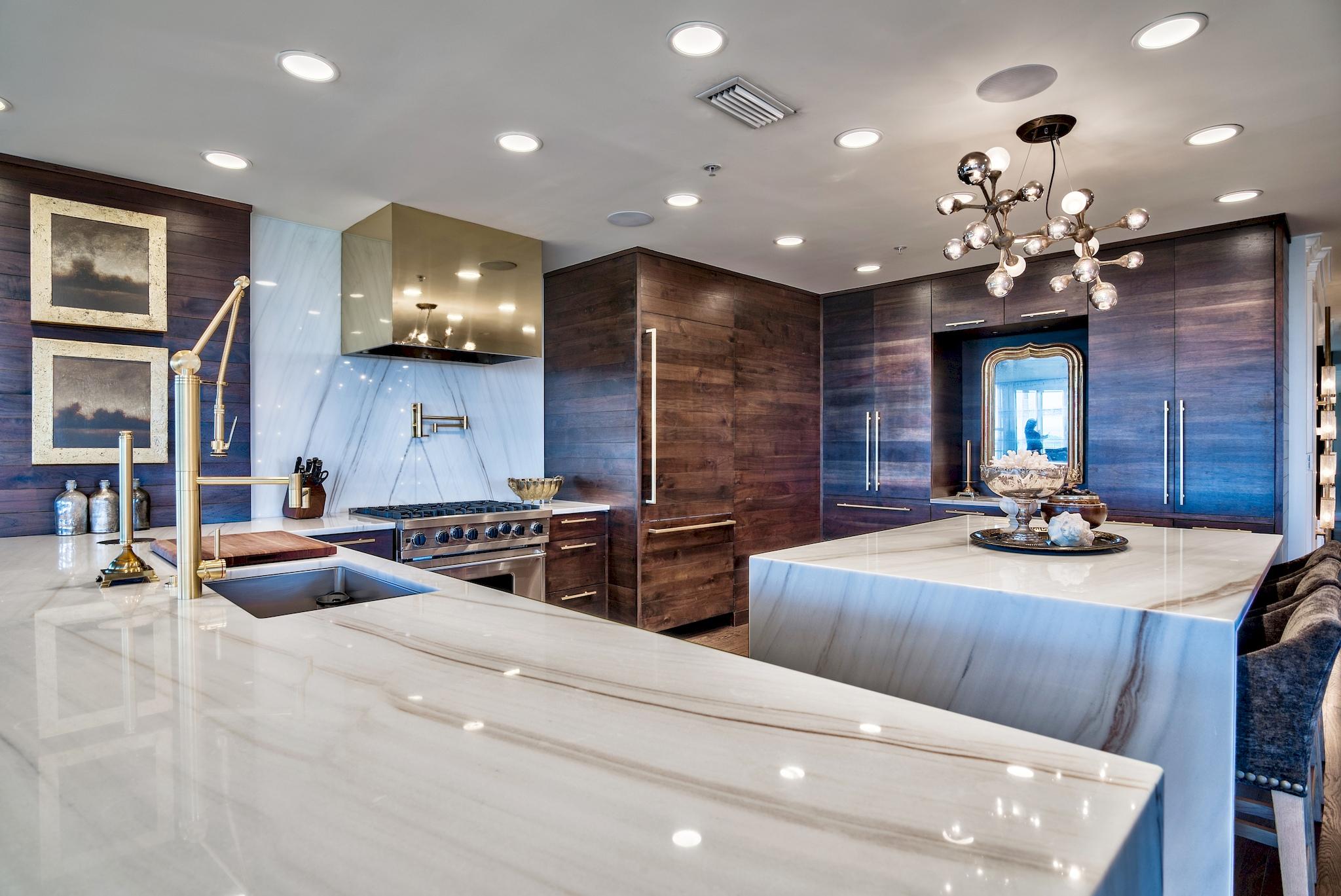 ONE WATER PLACE - Residential