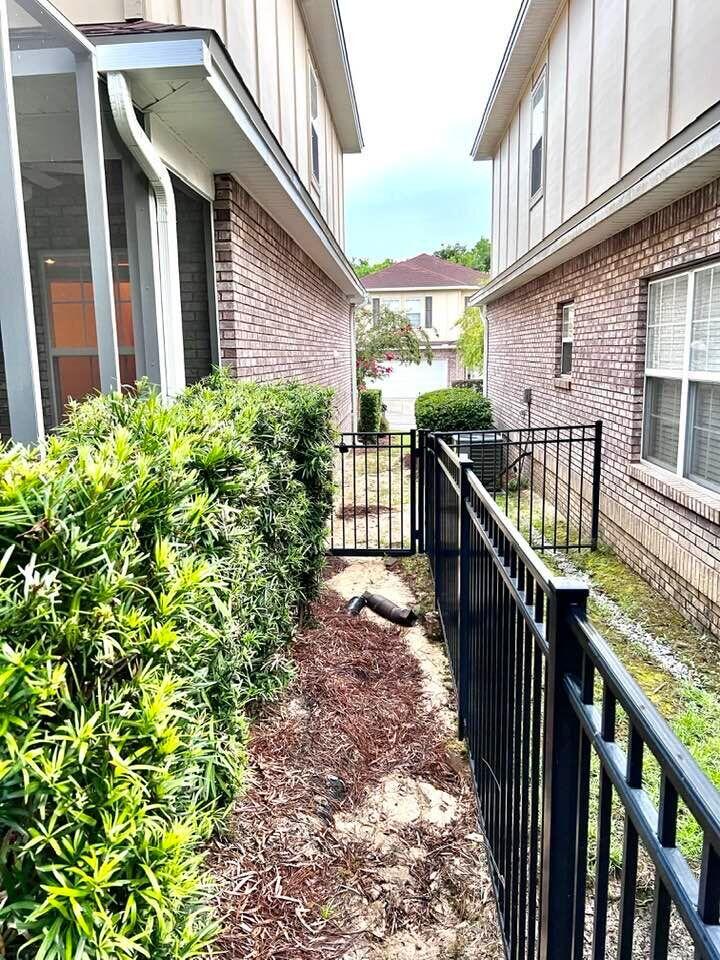 Traditions at Walton Oaks - Residential