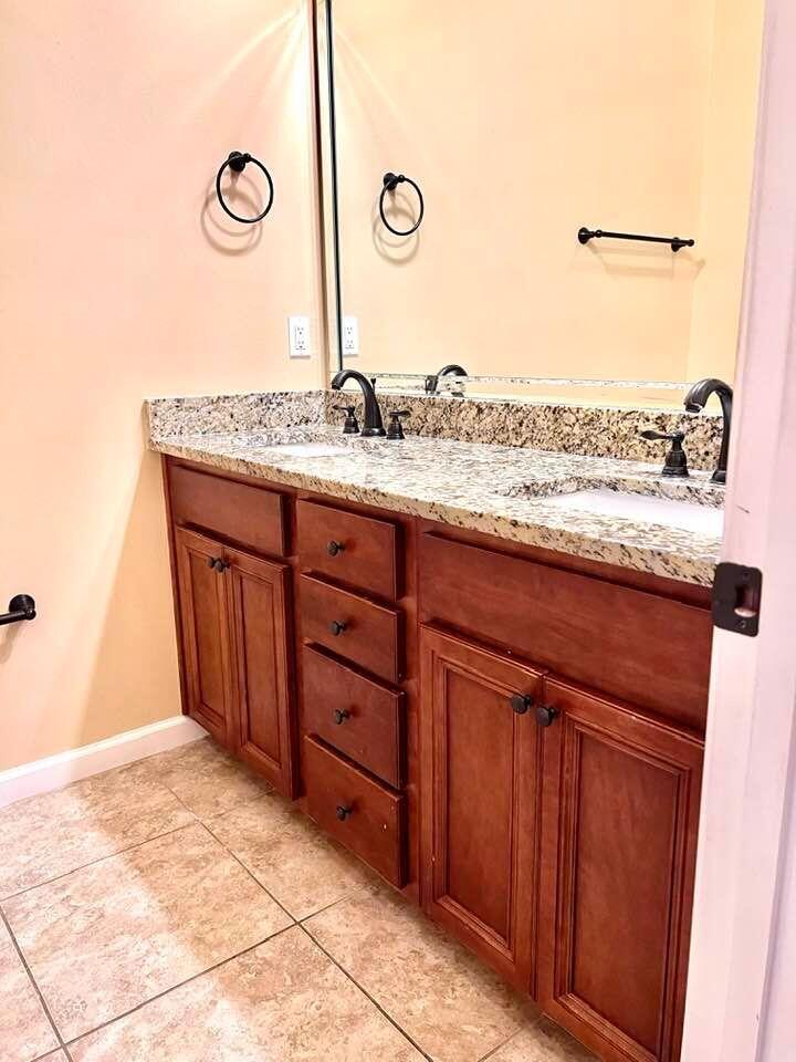 Traditions at Walton Oaks - Residential