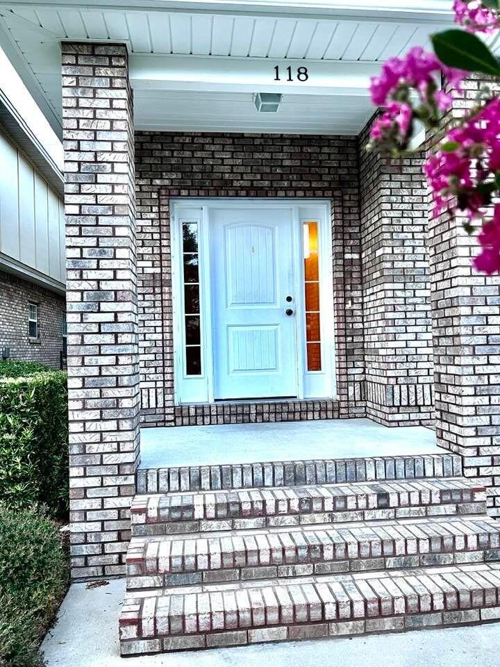 Traditions at Walton Oaks - Residential