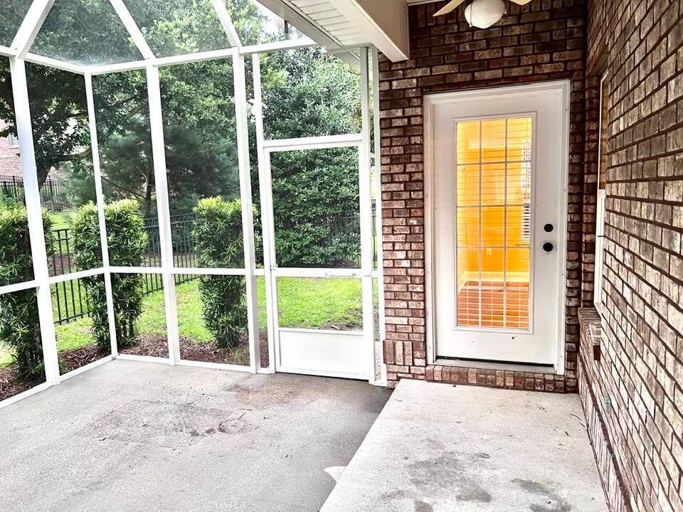 Traditions at Walton Oaks - Residential