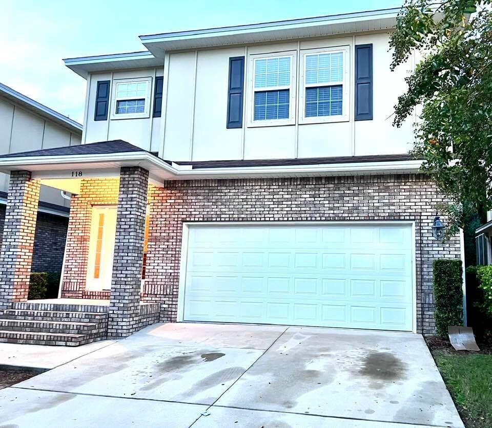 Traditions at Walton Oaks - Residential