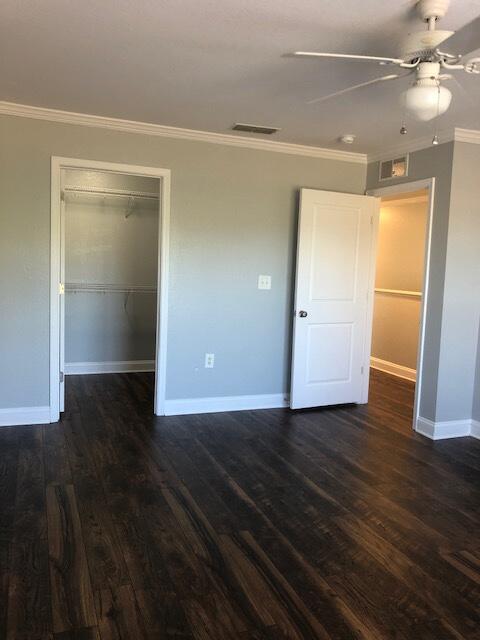 VERANDAS OF FREEPORT, THE - Residential Lease