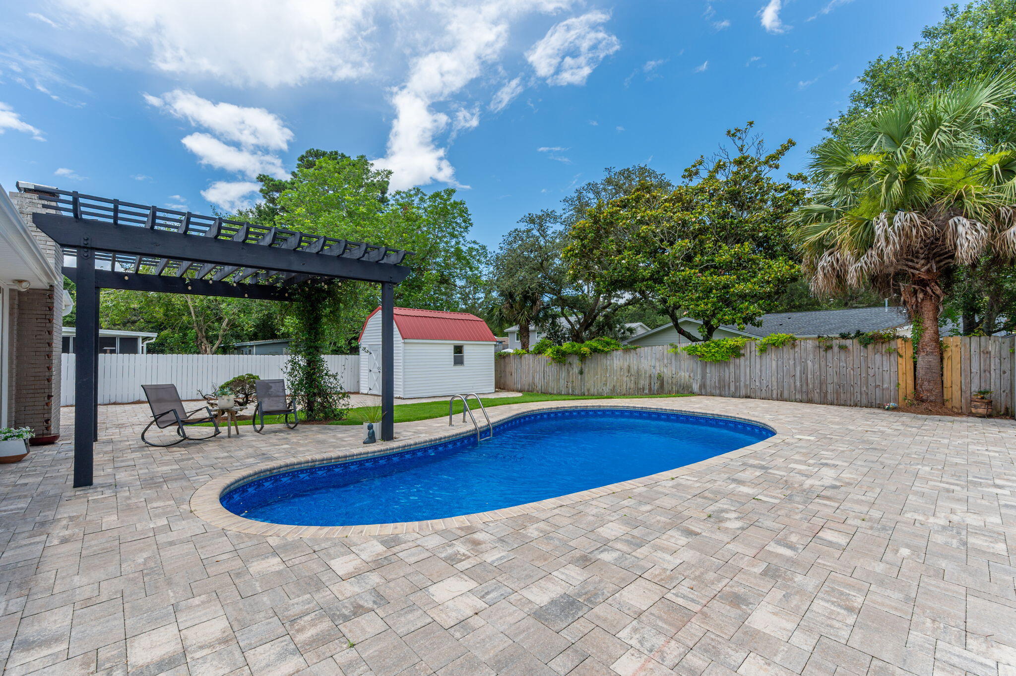 Villa Rush Park - Residential