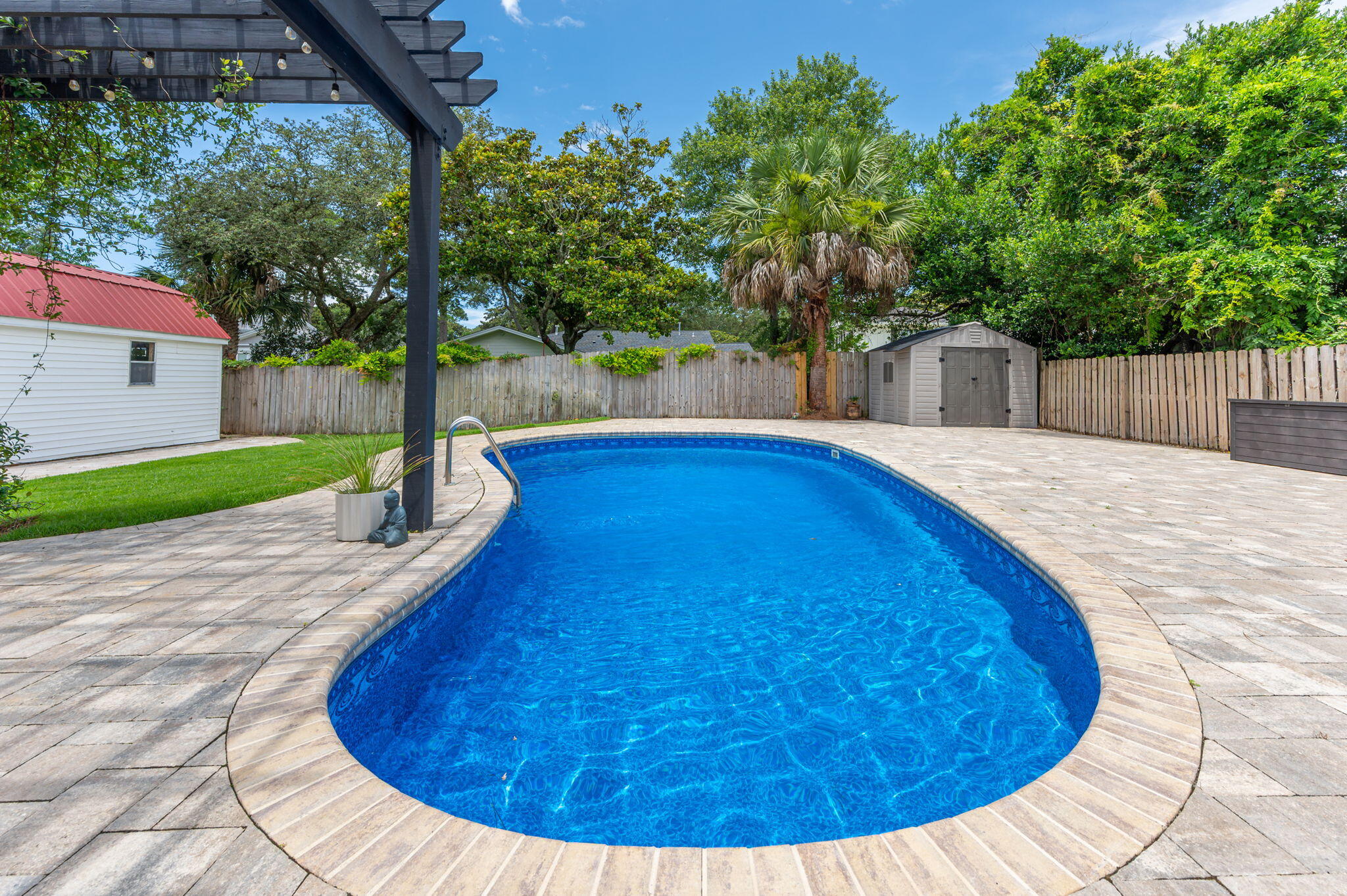 Villa Rush Park - Residential