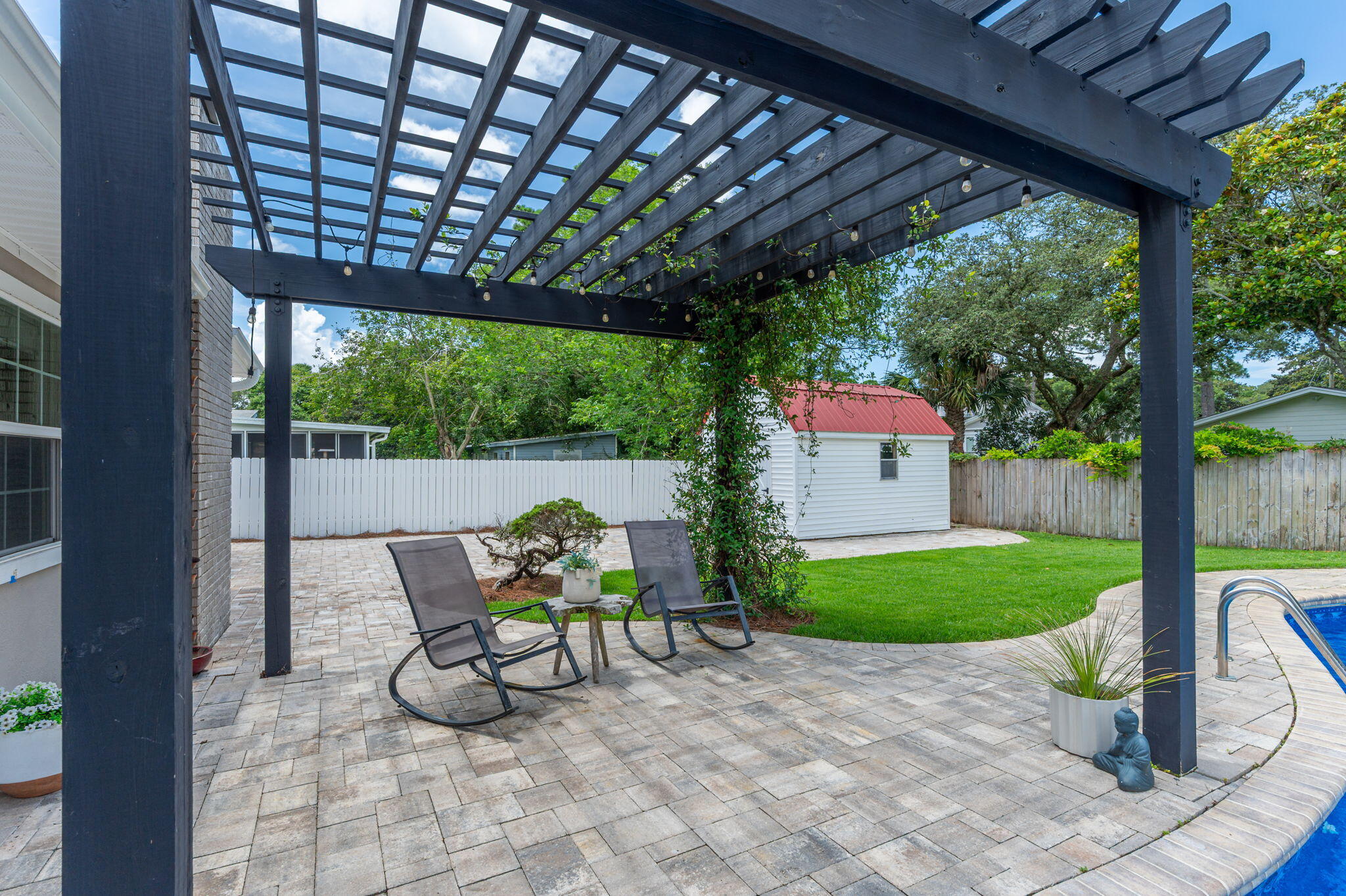 Villa Rush Park - Residential