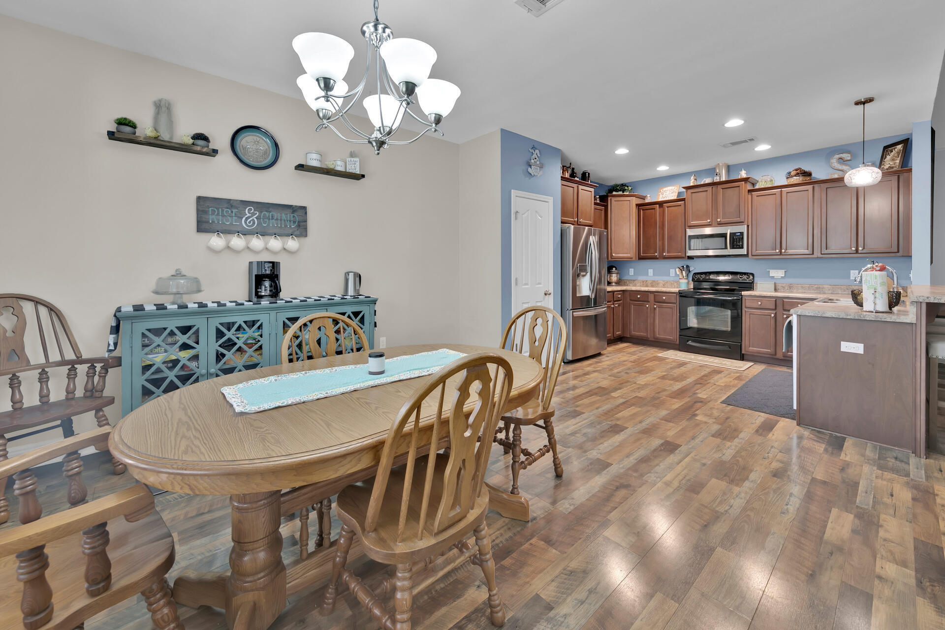 ROLLING RIDGE S/D - Residential