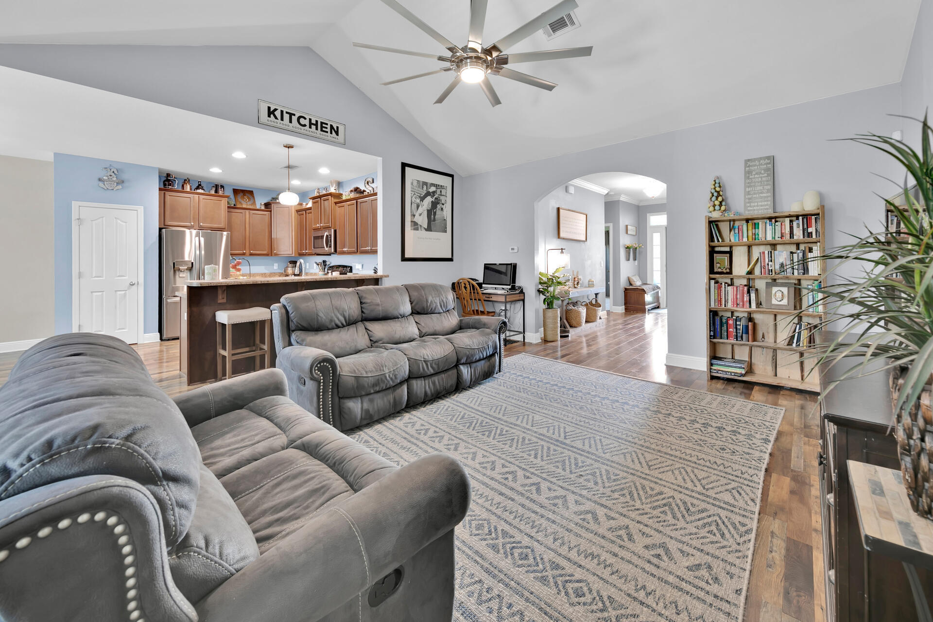 ROLLING RIDGE S/D - Residential