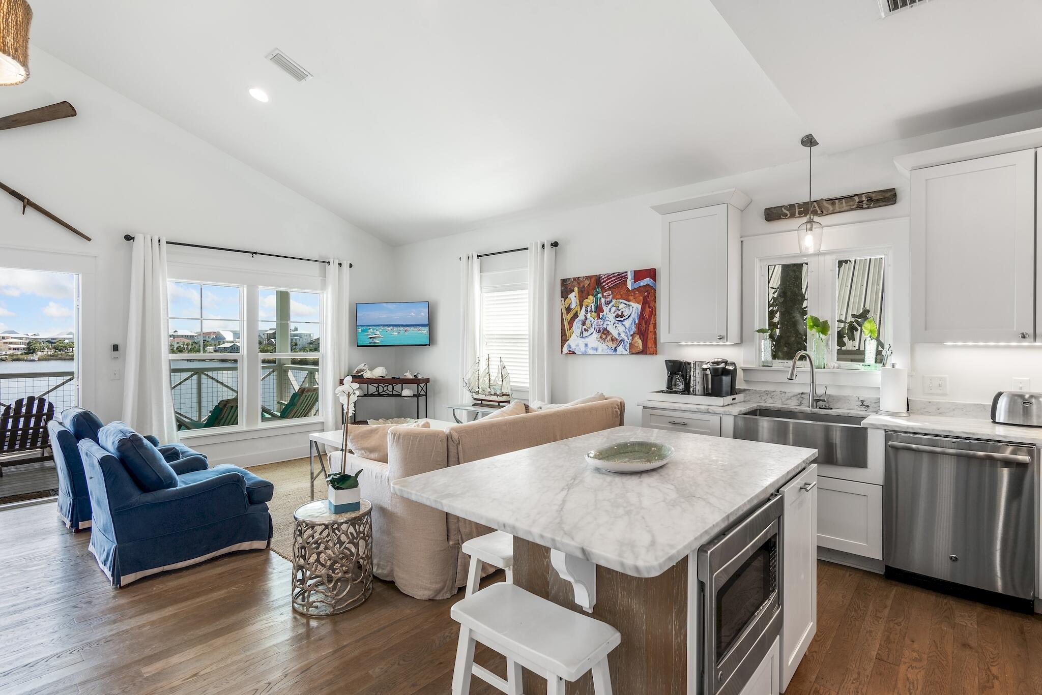 EASTERN LAKE S/D - Residential Lease