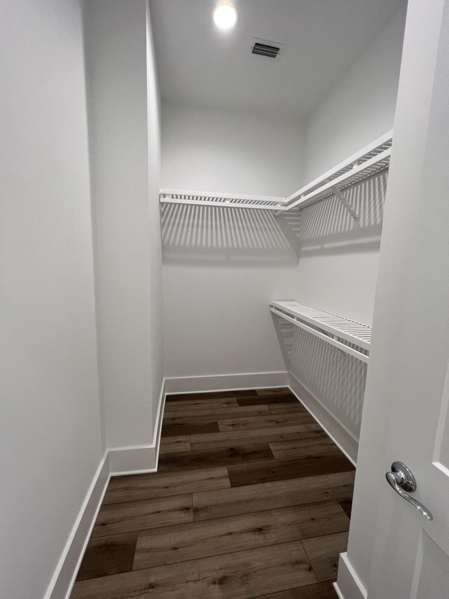 Deer Moss Creek - Residential