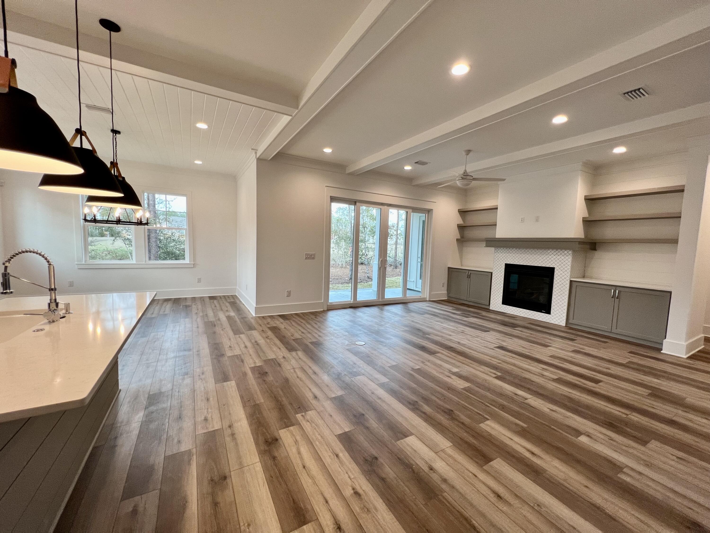 Deer Moss Creek - Residential