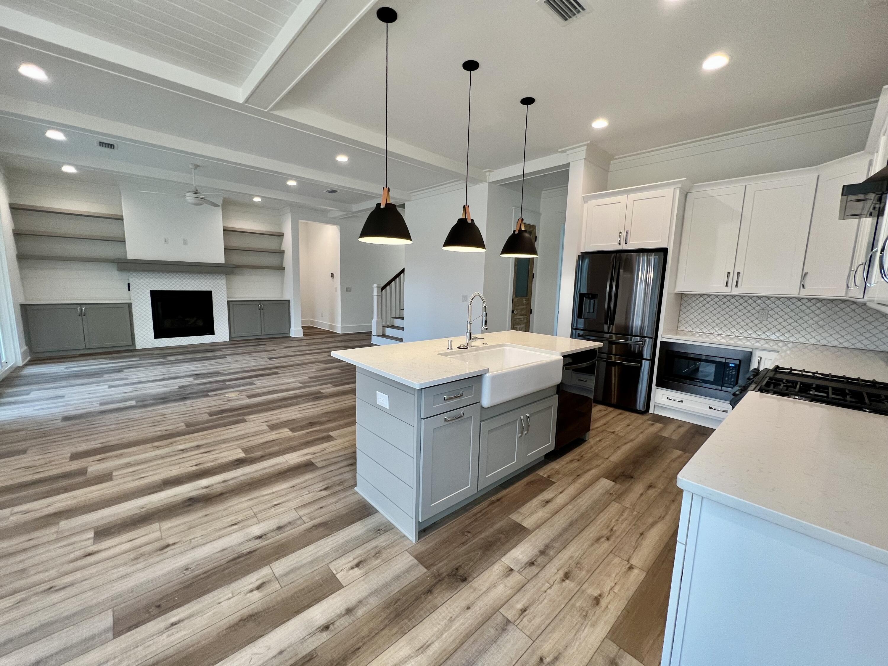 Deer Moss Creek - Residential