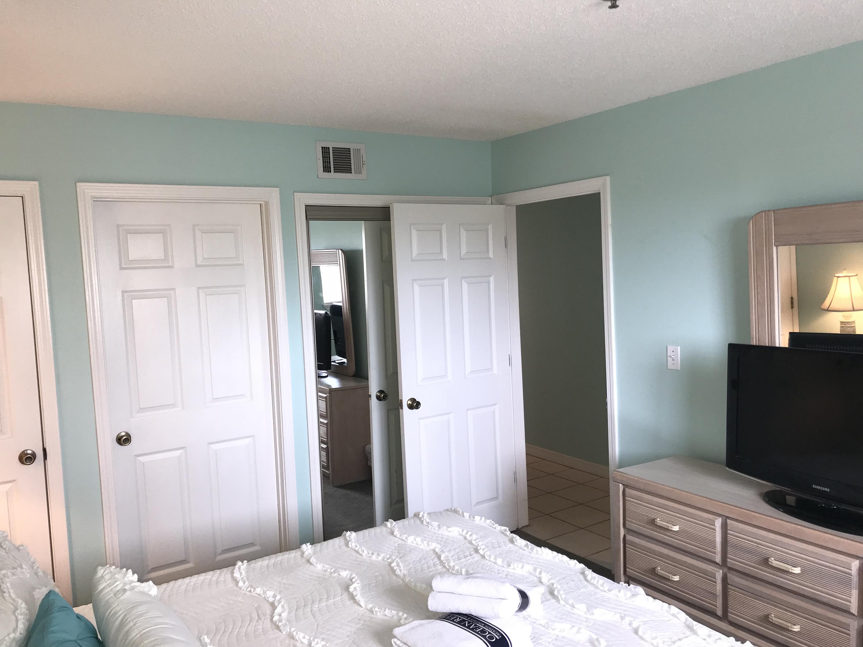 CRYSTAL SANDS CONDO - Residential