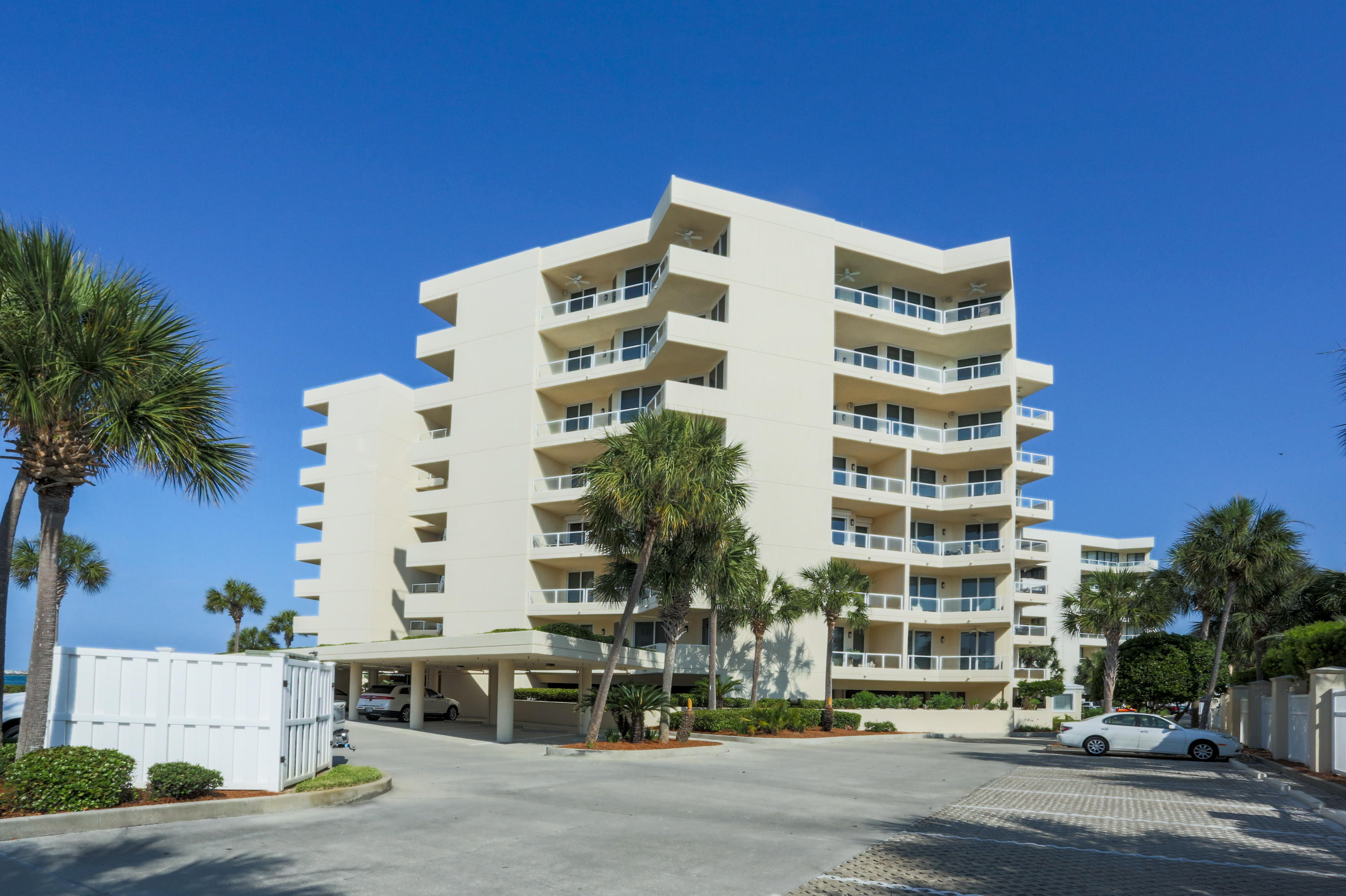 EAST PASS TOWERS CONDO PH 2 - Residential