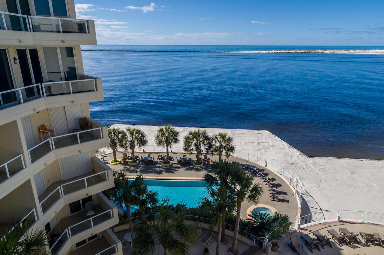 EAST PASS TOWERS CONDO PH 2 - Residential