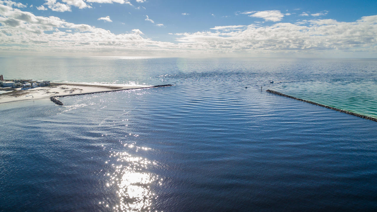 EAST PASS TOWERS CONDO PH 2 - Residential