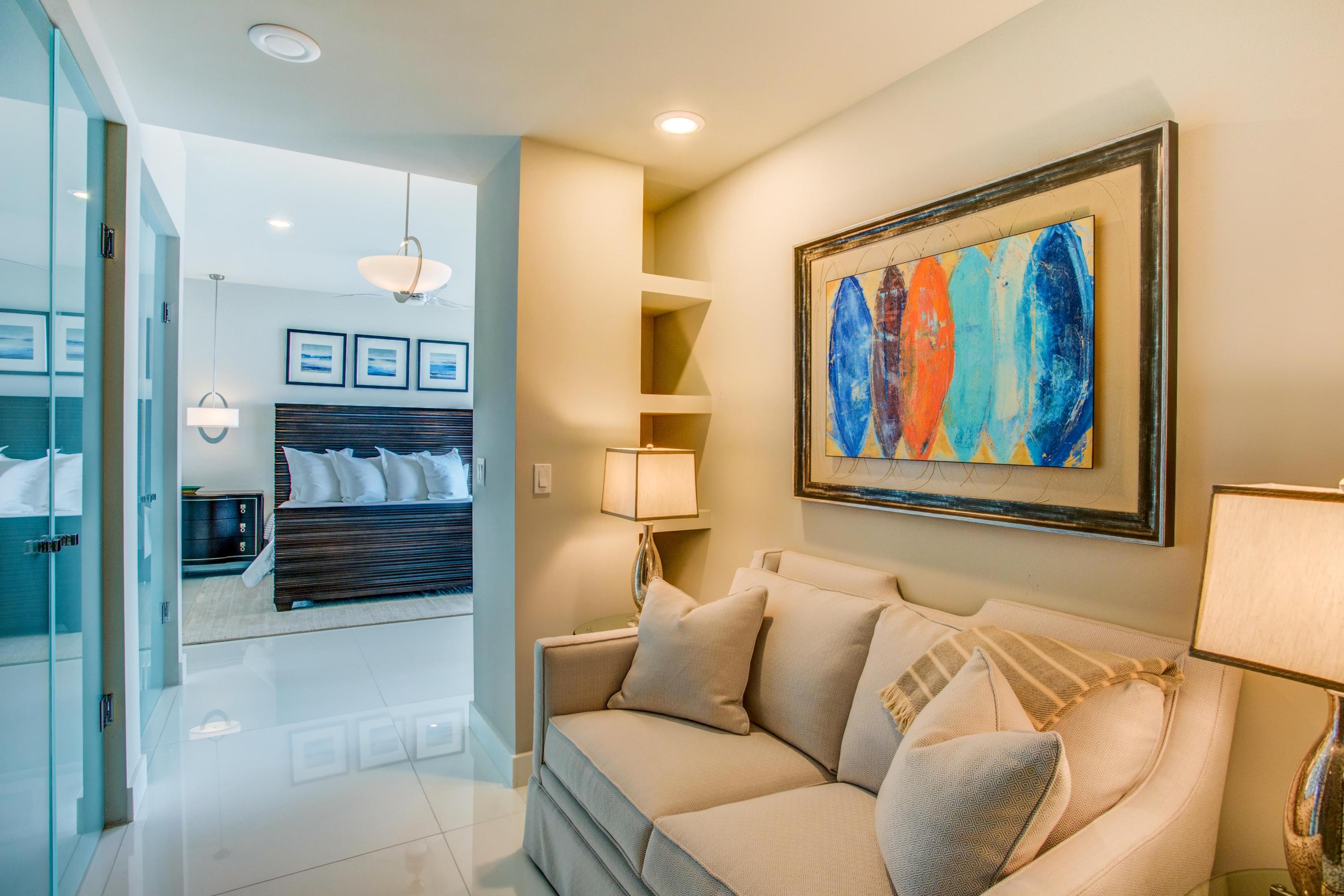 EAST PASS TOWERS CONDO PH 2 - Residential