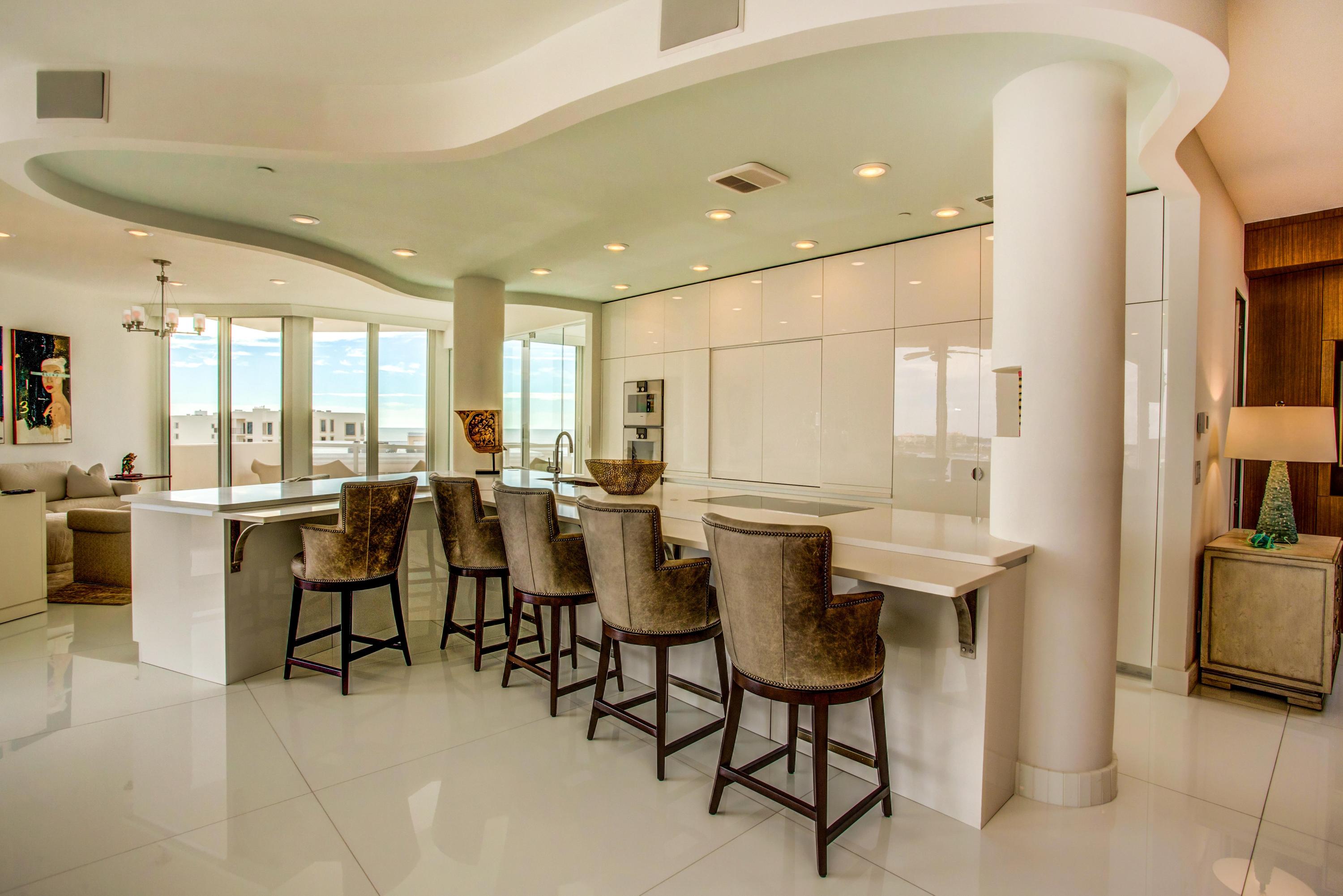 EAST PASS TOWERS CONDO PH 2 - Residential