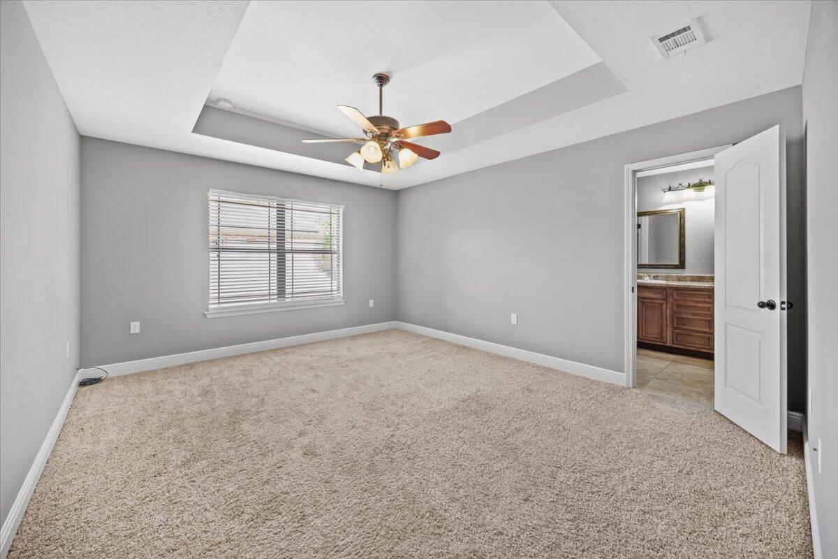 TRAILWOOD ESTATES LOT 21 BLK C - Residential
