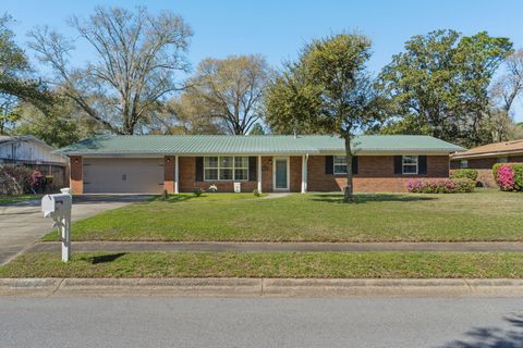 653 NE Golf Course Drive Fort Walton Beach FL 32547