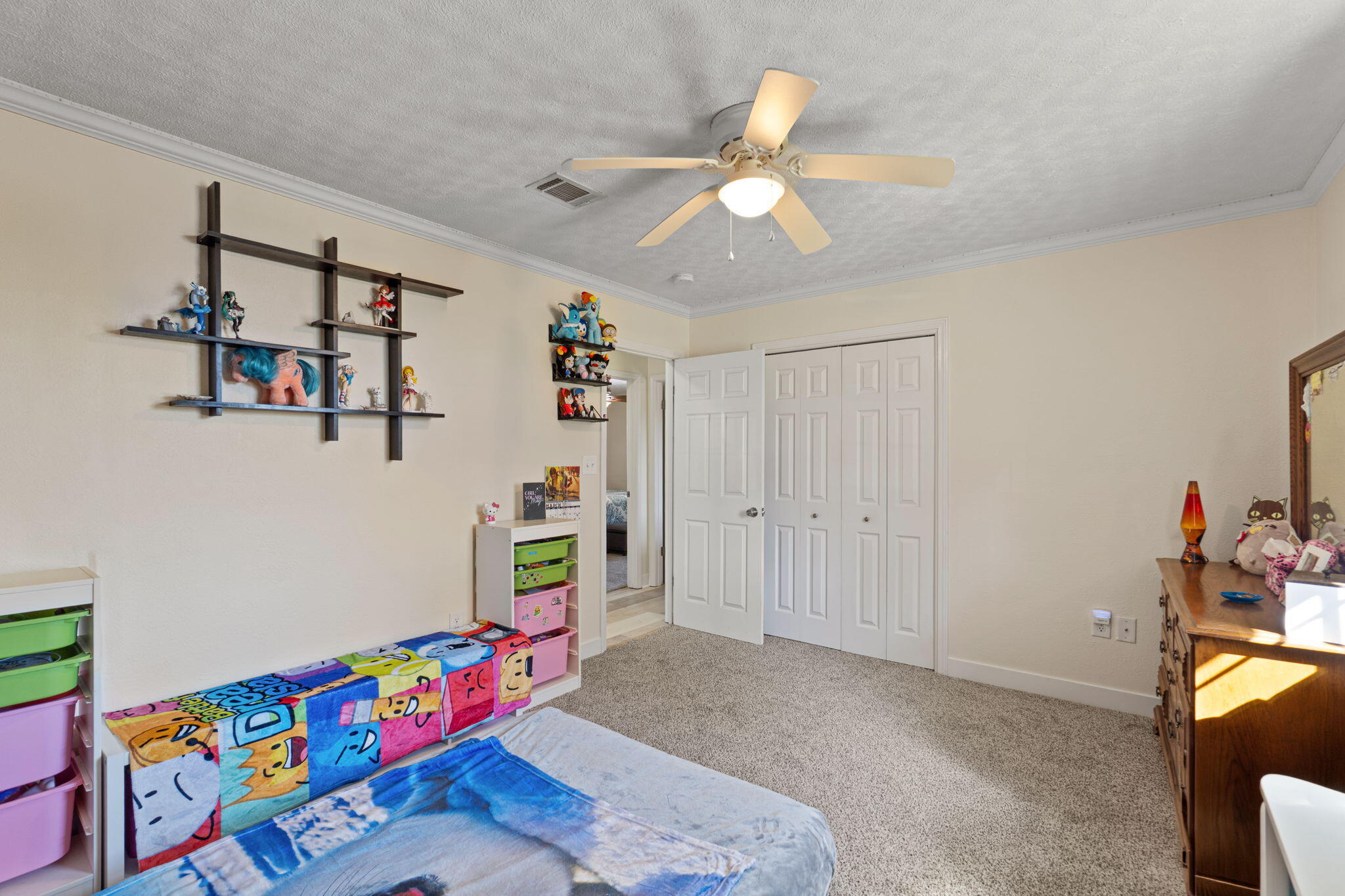 COUNTRY CLUB ESTATES 1ST ADDN - Residential