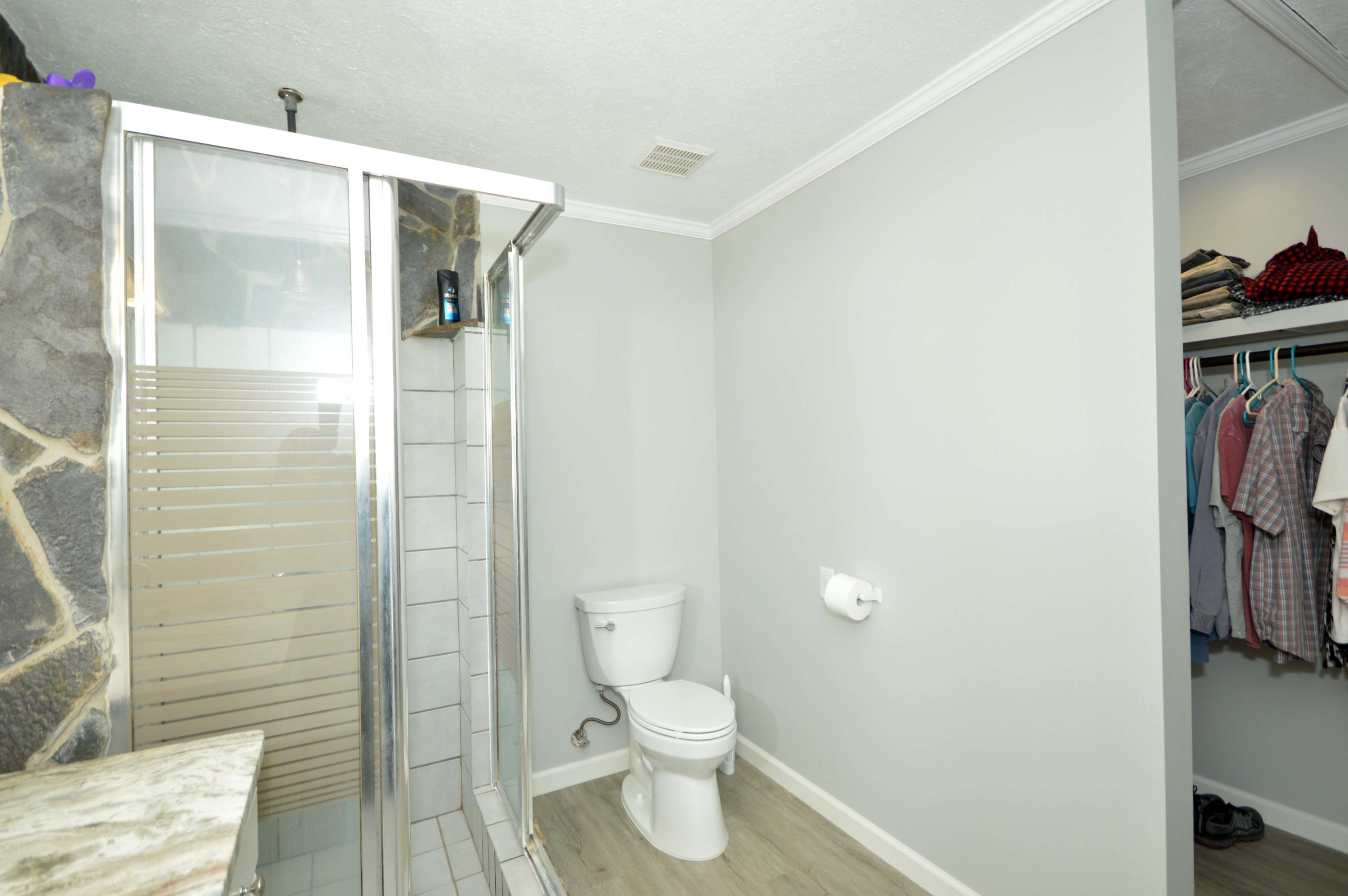 NORTH SUPERGROUP (221000.00) - Residential