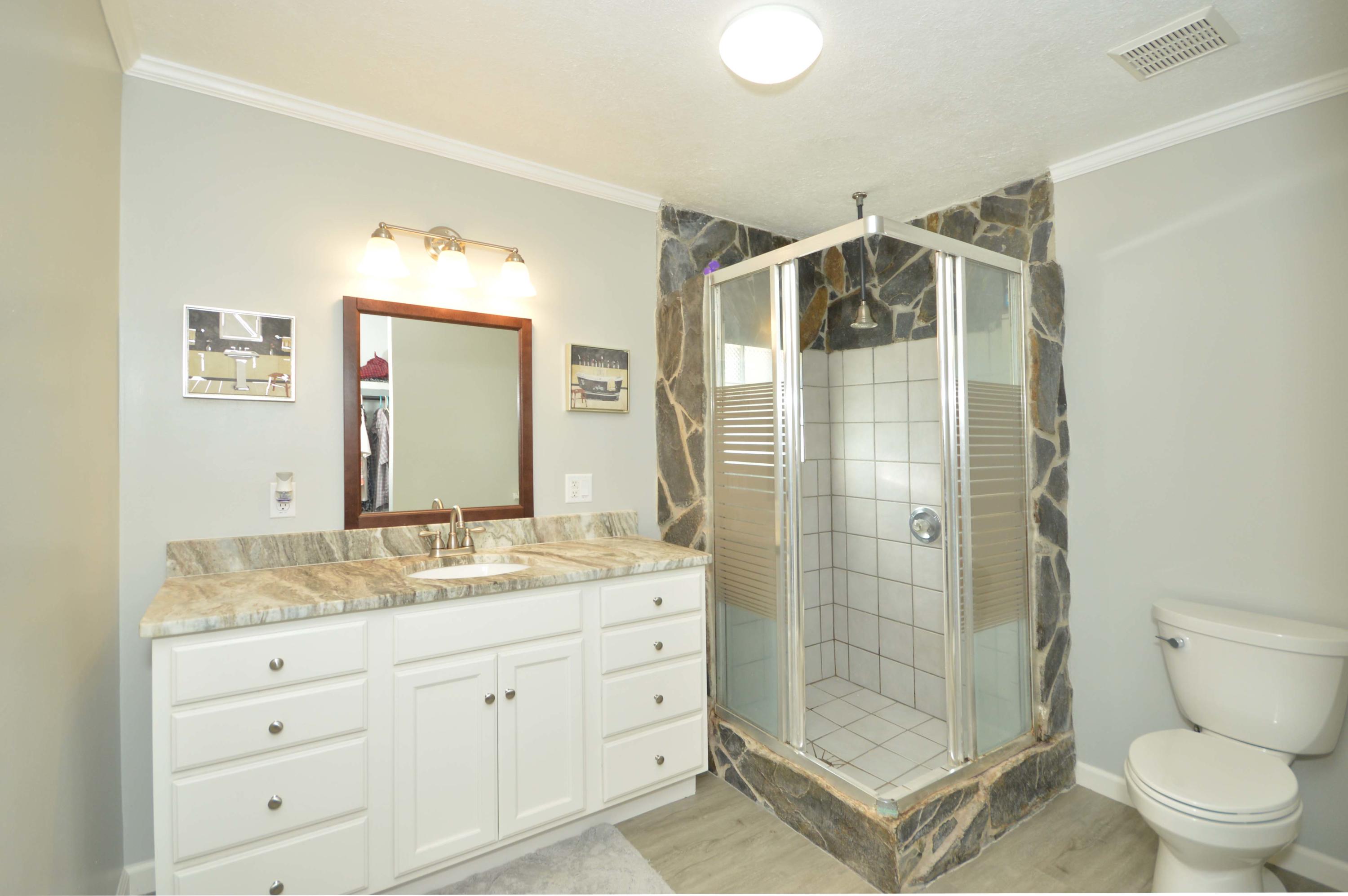 NORTH SUPERGROUP (221000.00) - Residential