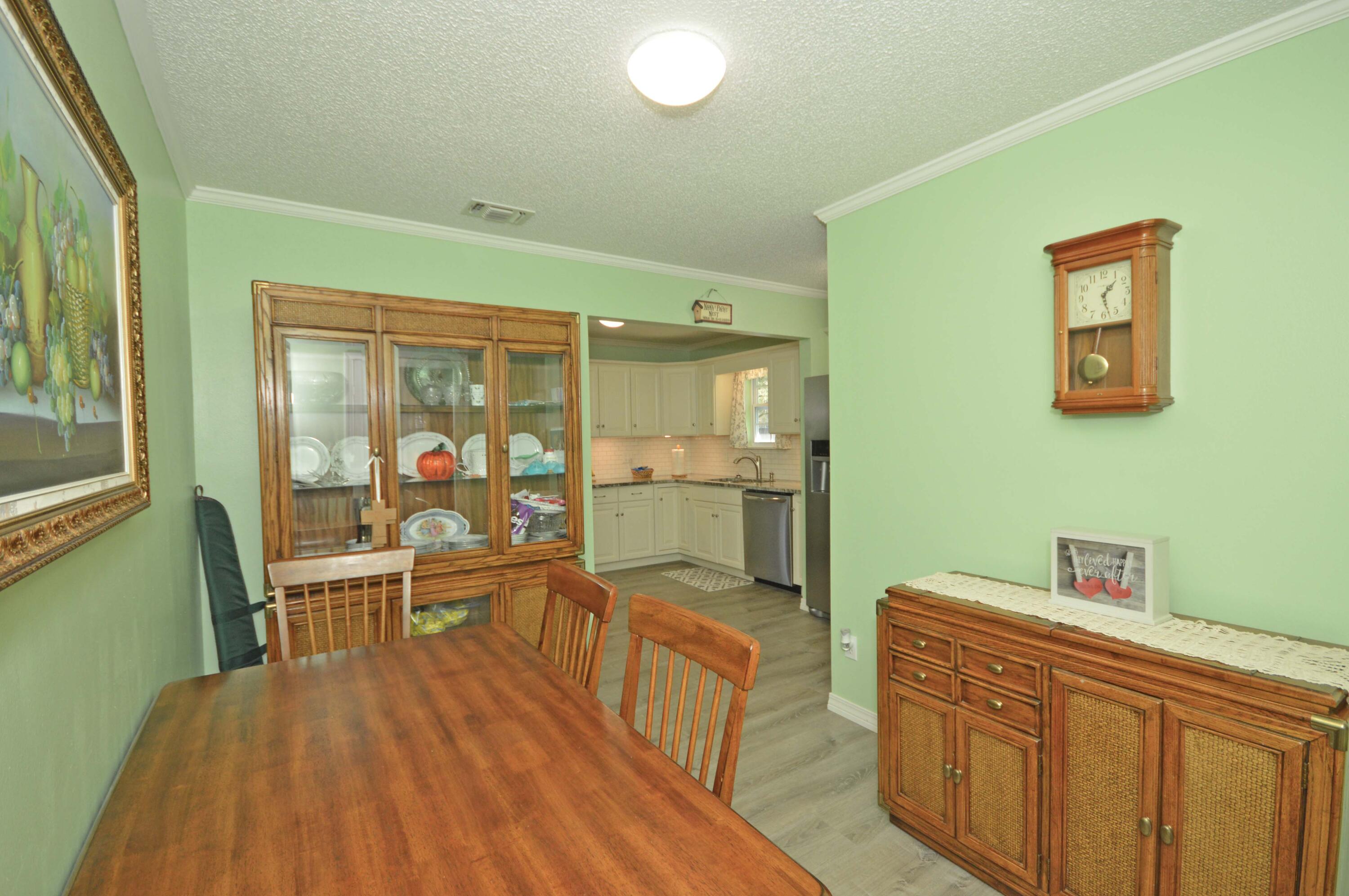 NORTH SUPERGROUP (221000.00) - Residential