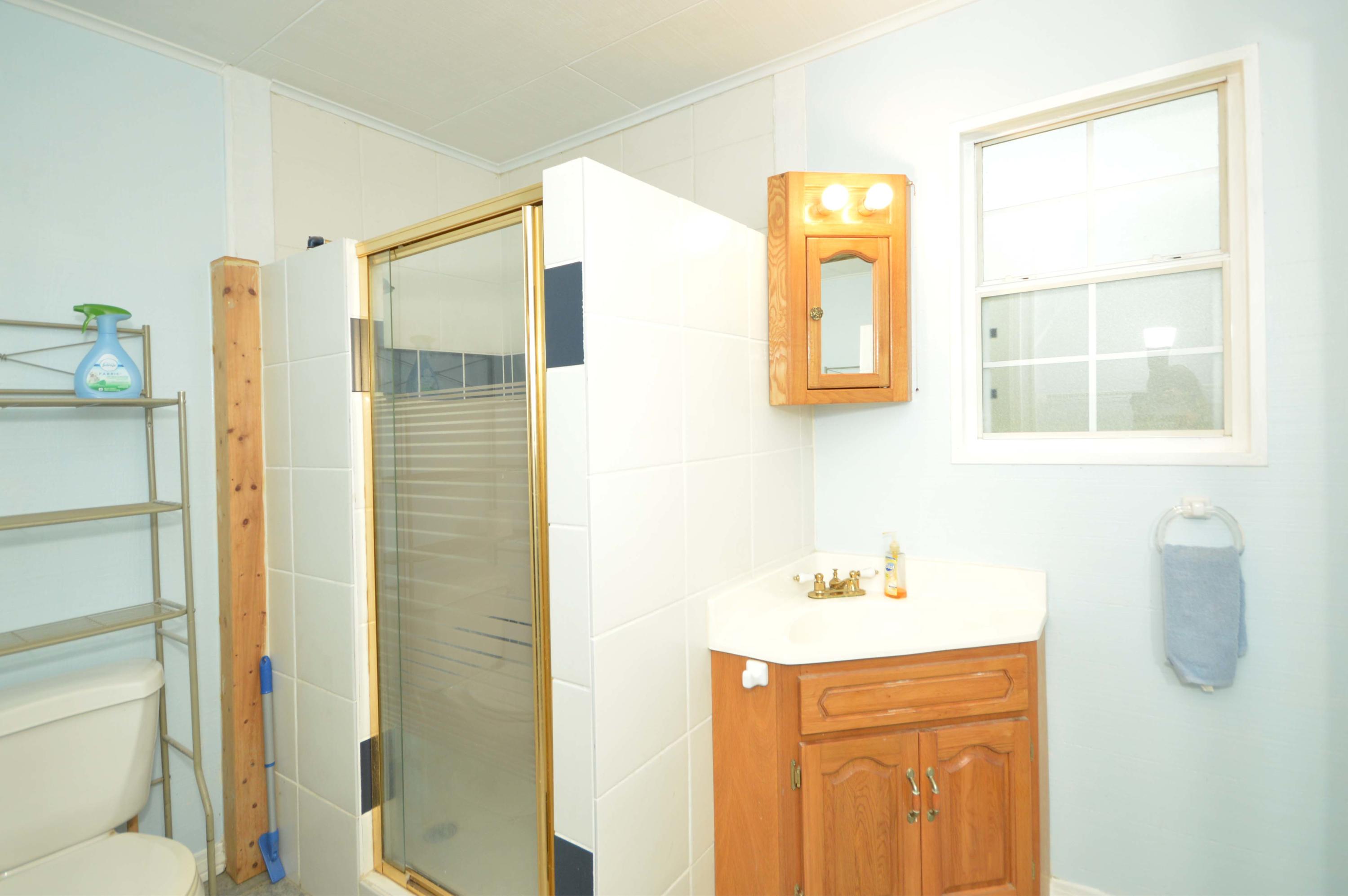 NORTH SUPERGROUP (221000.00) - Residential