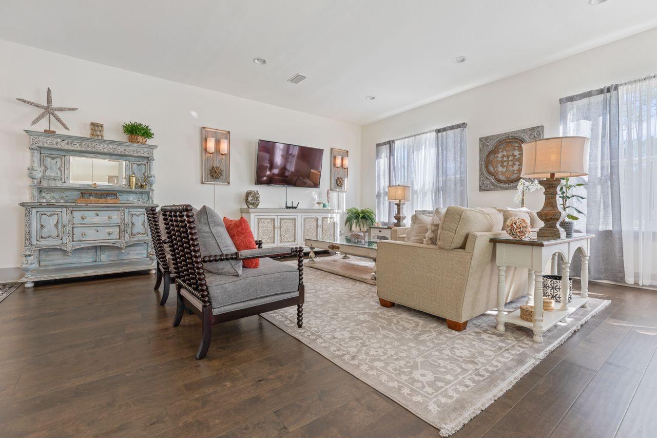 FRANGISTA BEACH 2ND ADDN - Residential