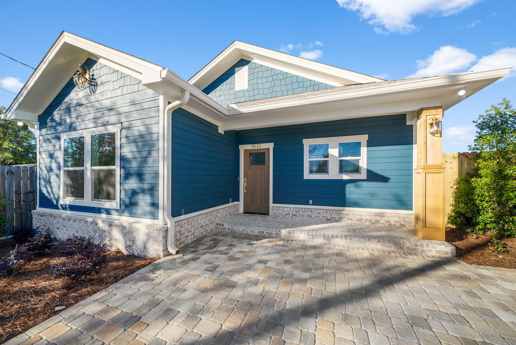 SOUTHPORT - Residential