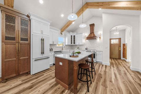 Photo of 1831 McKenzie Road, Southport, FL 32409 (MLS # 988327)