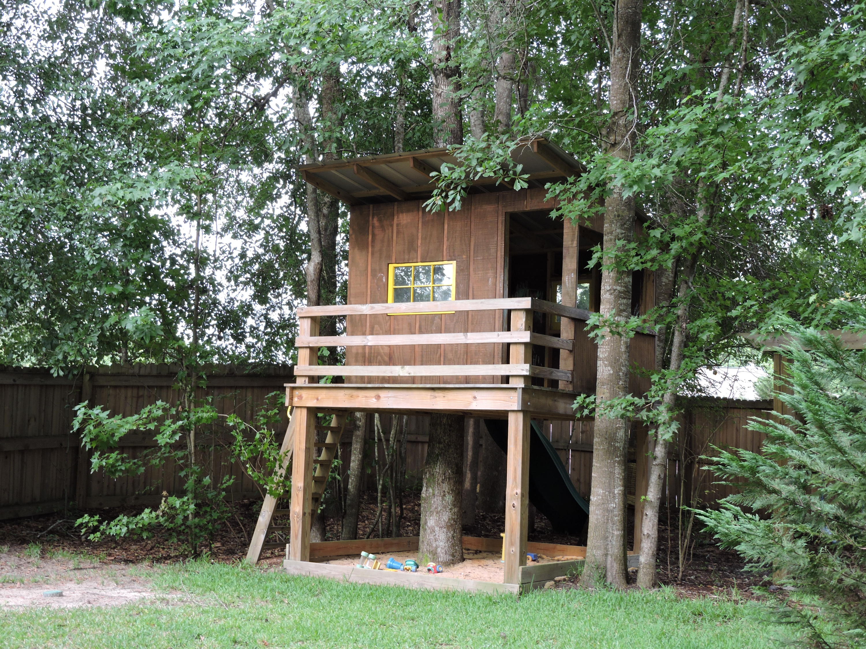 FOXWOOD ESTATES 1 - Residential Lease